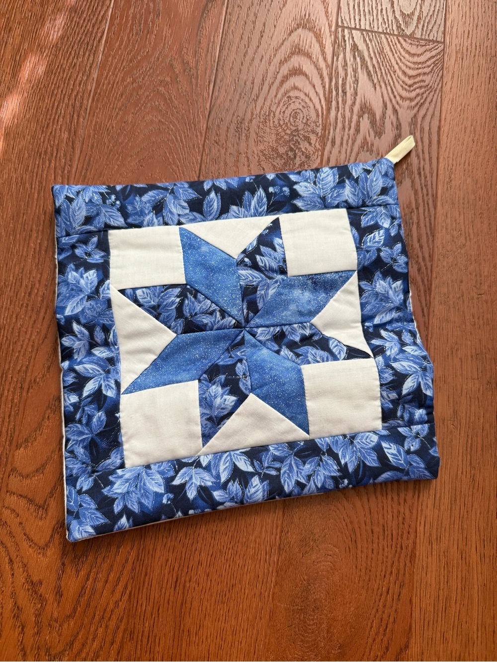 Handmade Quilted Star Potholder Pocket Blue White Patchwork Vintage Style
